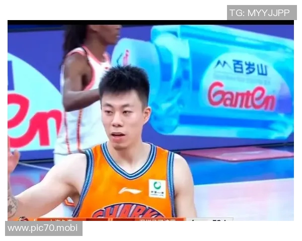 张镇麟火力全开轰下37分，辽宁队鏖战加时力克上海，攻守兼备的金金强势回归！